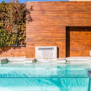 Hotel Well And Barcelona
