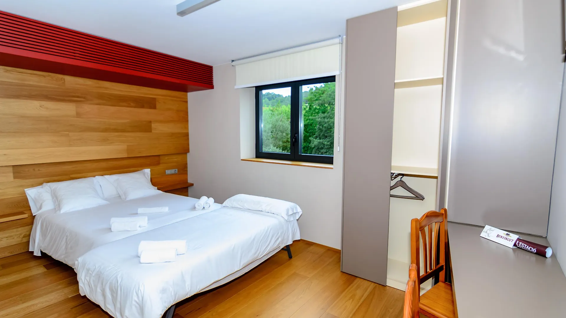 Hotel Estació Olot España