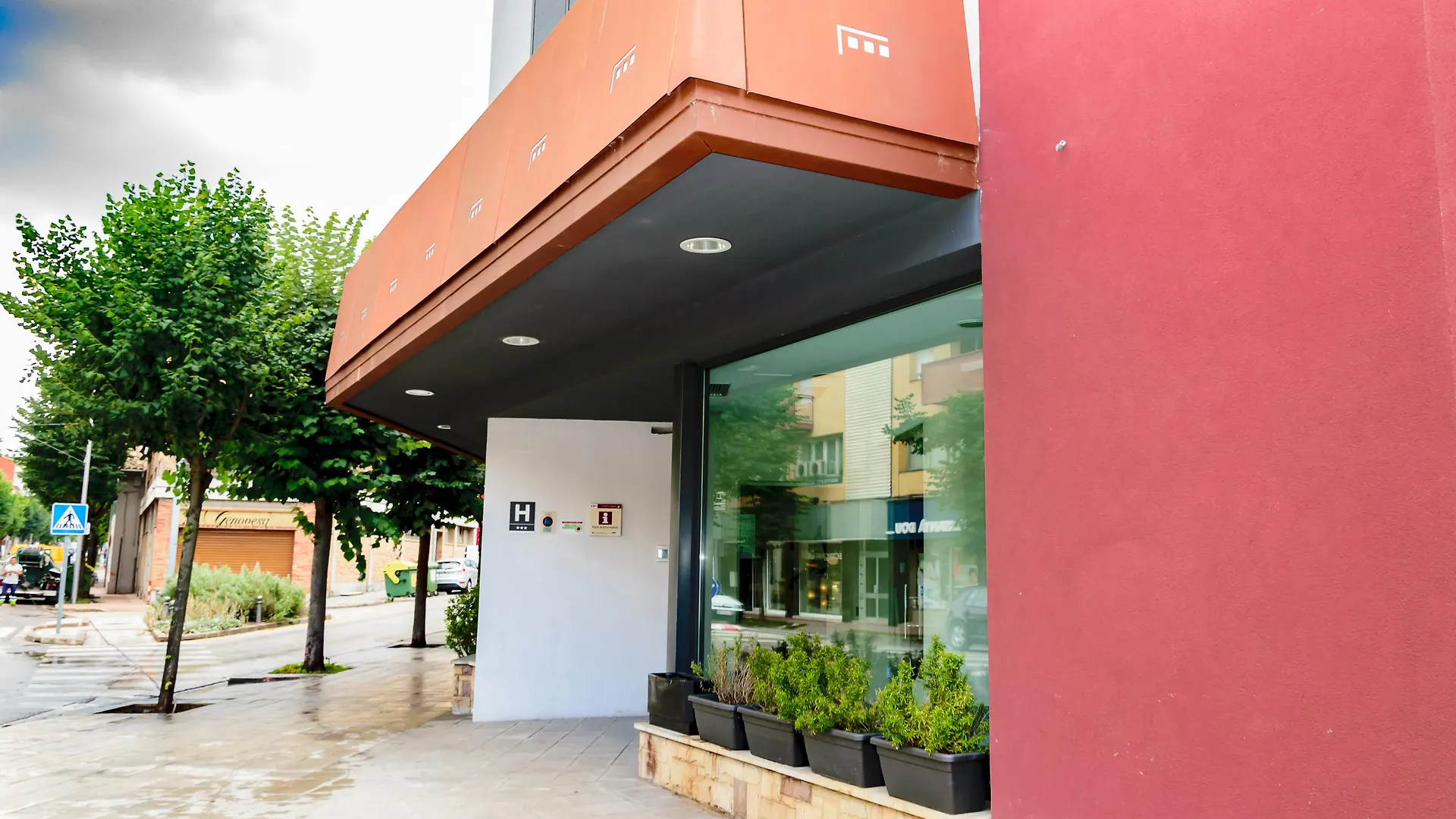 Hotel Estació Olot España